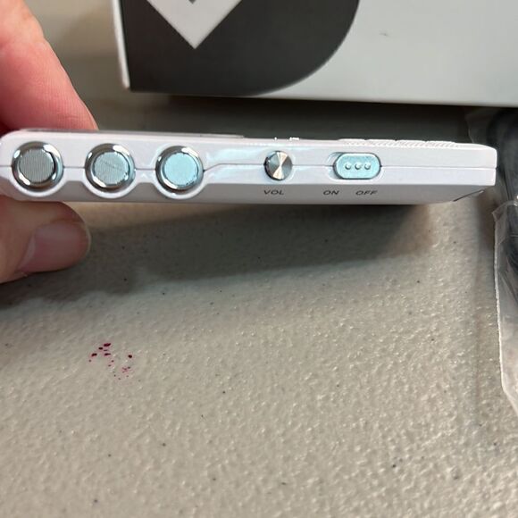 Dicto pro X100 Digital Voice Recorder - Picture 10 of 12